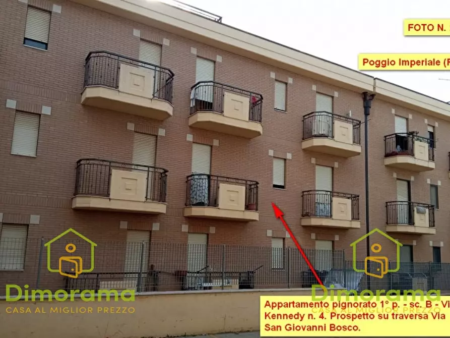 Immagine 1 di Appartamento in vendita  in VIA J.F. KENNEDY N. 4 a Cagnano Varano