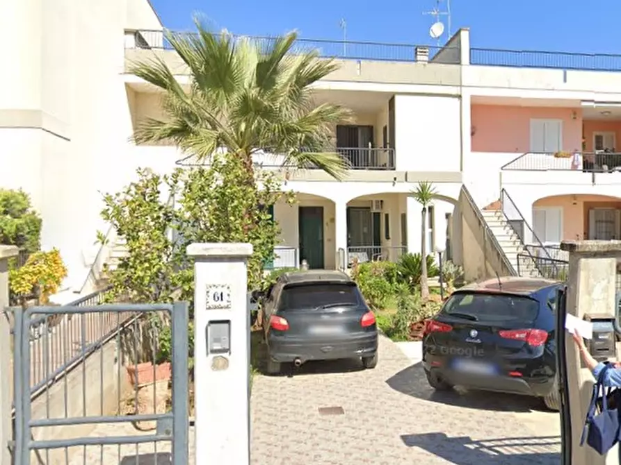 Immagine 1 di Villa in vendita  in Via G.Ungaretti 61 a Palo Del Colle