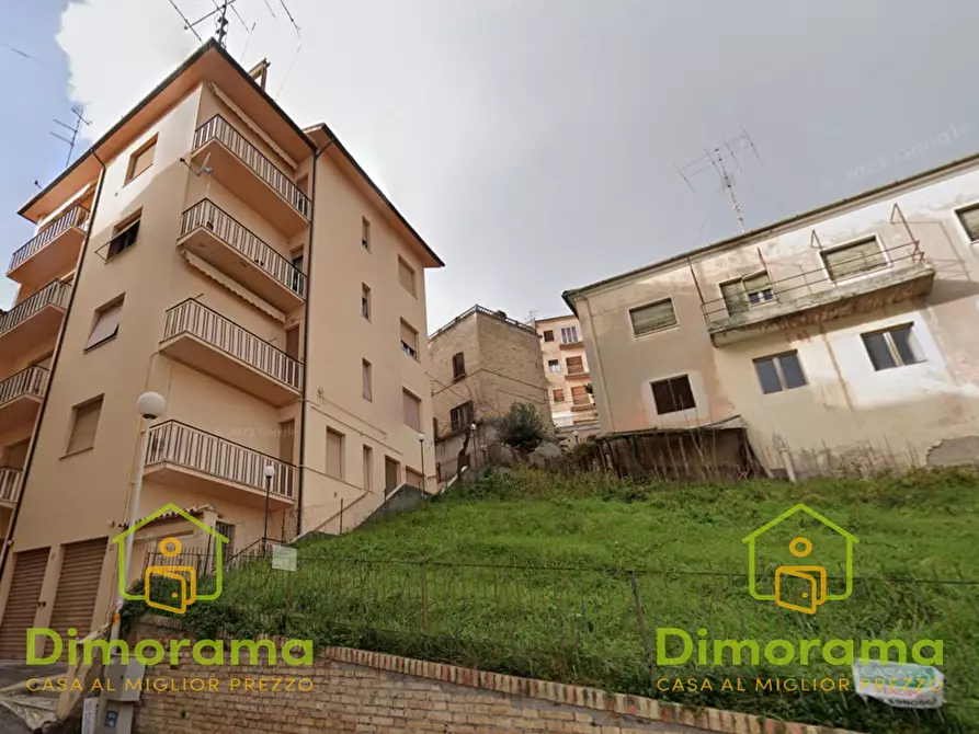 Immagine 1 di Appartamento in vendita  in Via Michelangelo n. 54-56-58 a Osimo