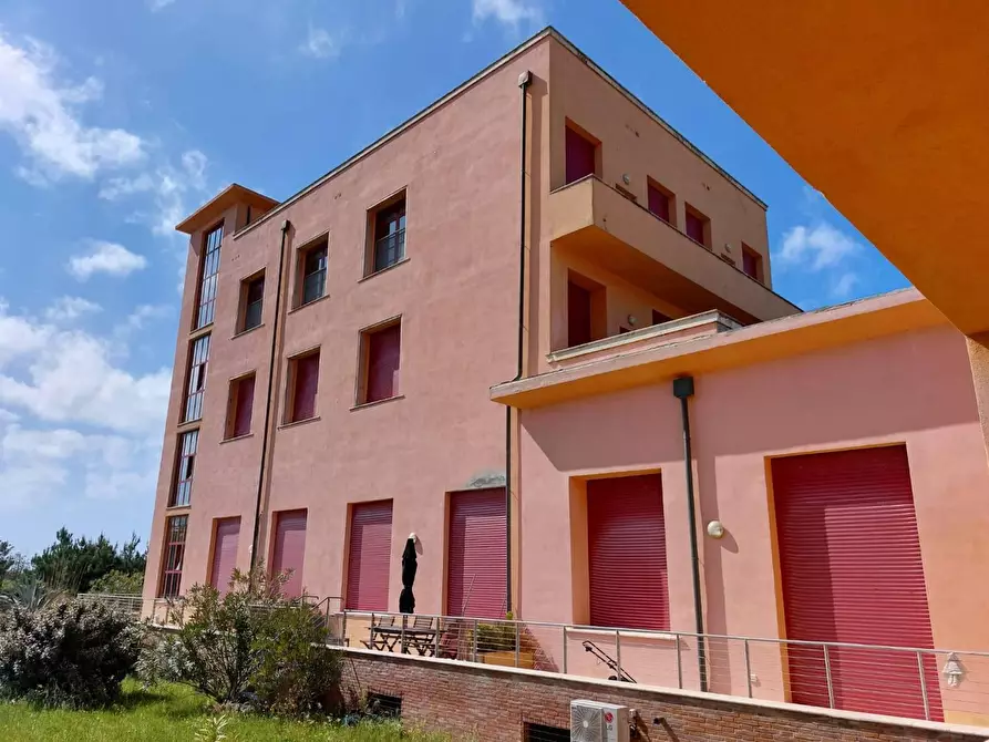 Immagine 1 di Appartamento in vendita  in Via tirreno a Pisa