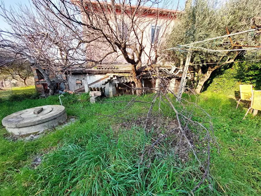 Immagine 1 di Villa in vendita  a Morciano Di Romagna