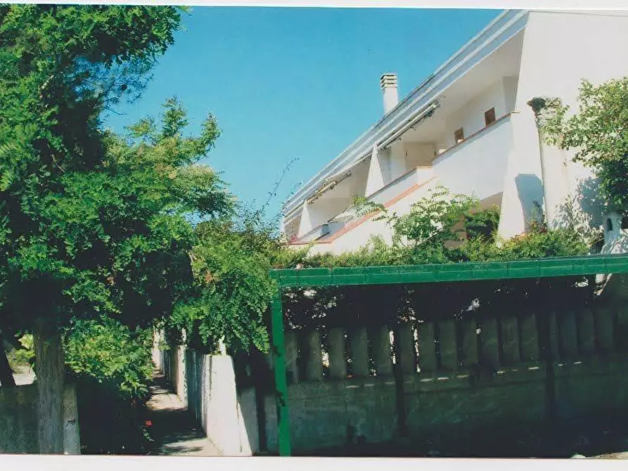 Immagine 1 di Villa in vendita  a Avetrana