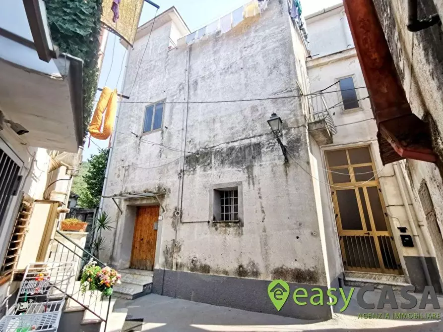 Immagine 1 di Appartamento in vendita  in Tommaso De Napoli 20 a Montecorvino Rovella