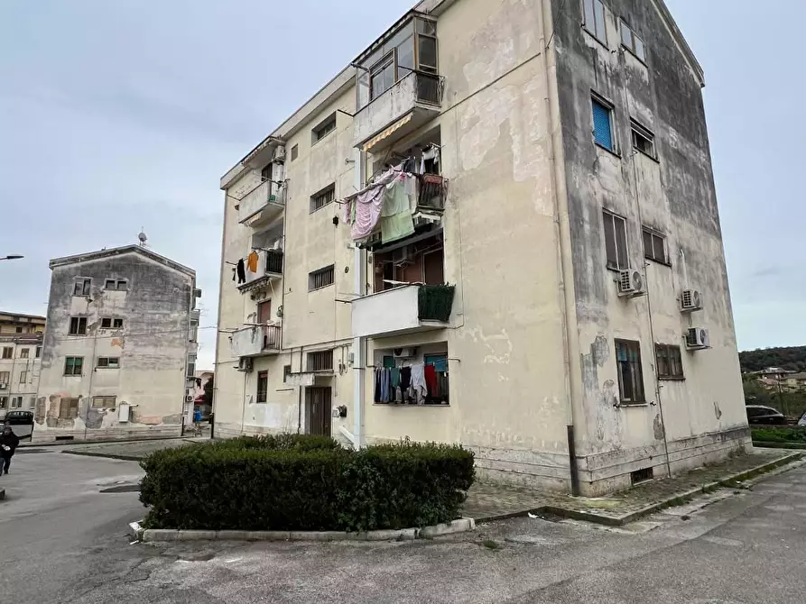 Immagine 1 di Appartamento in vendita  in Via r murri a Eboli