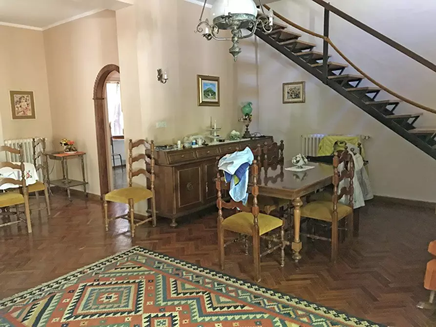 Immagine 1 di Casa indipendente in vendita  a Apiro