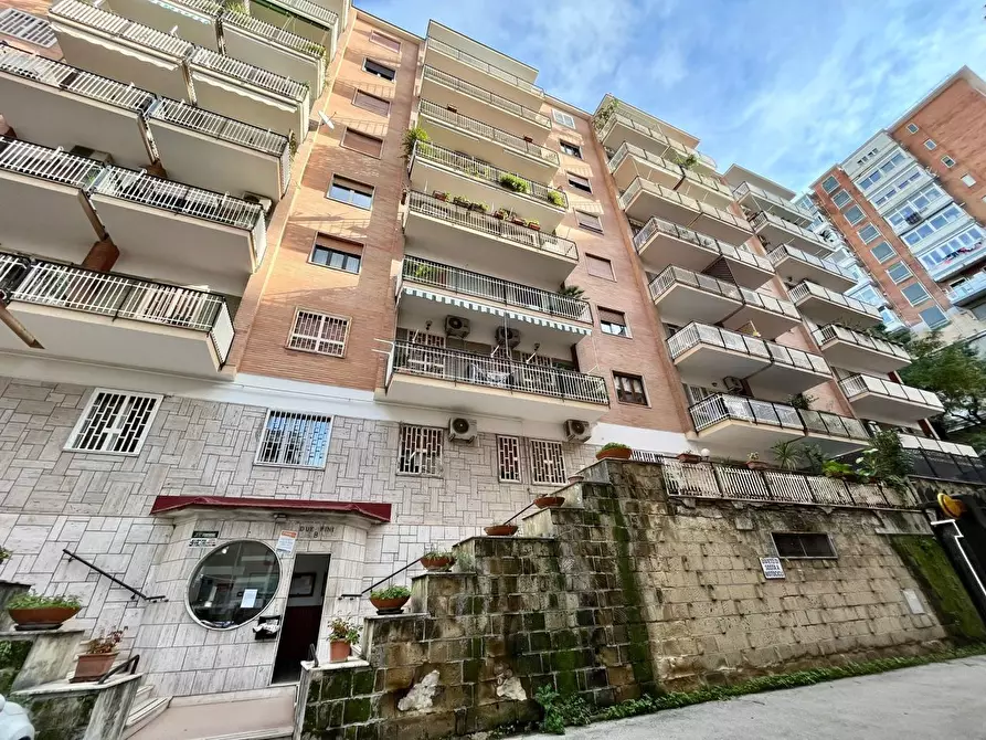 Immagine 1 di Appartamento in vendita  in Via pigna a Napoli