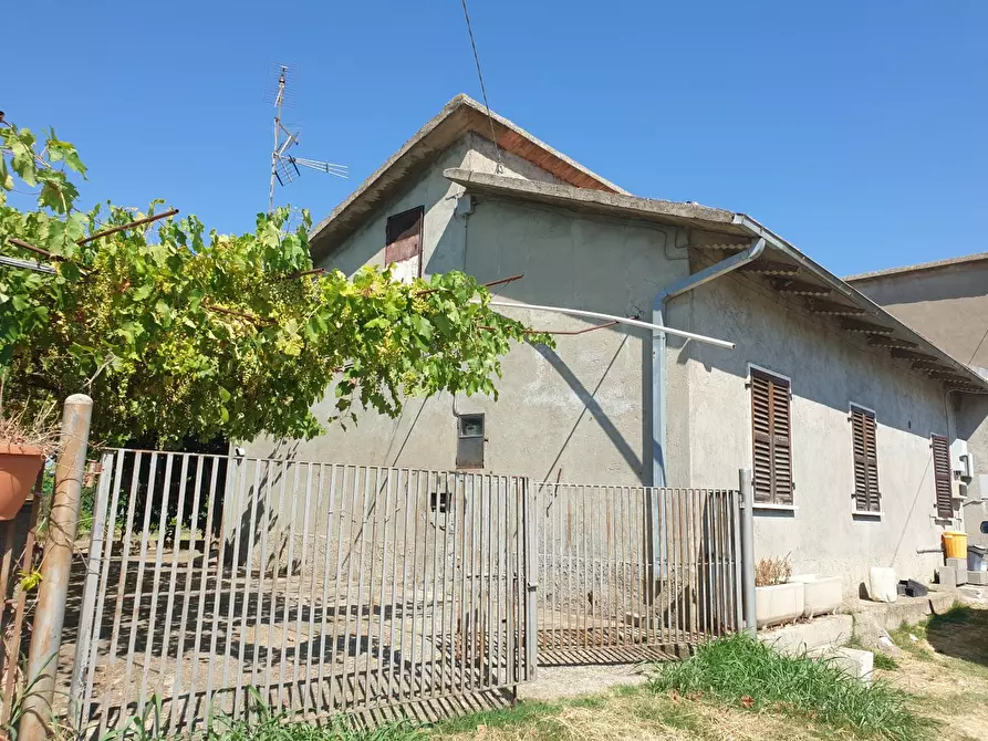 Immagine 1 di Appartamento in vendita  in Via Campo della Fiera a Alviano