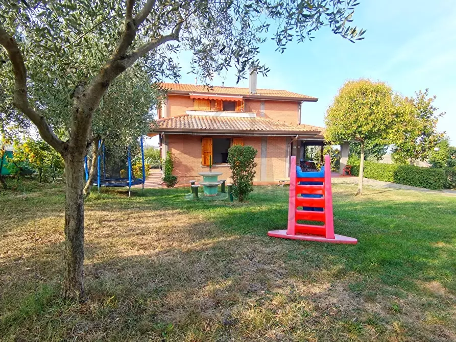 Immagine 1 di Villa in vendita  in Via canale a Coriano