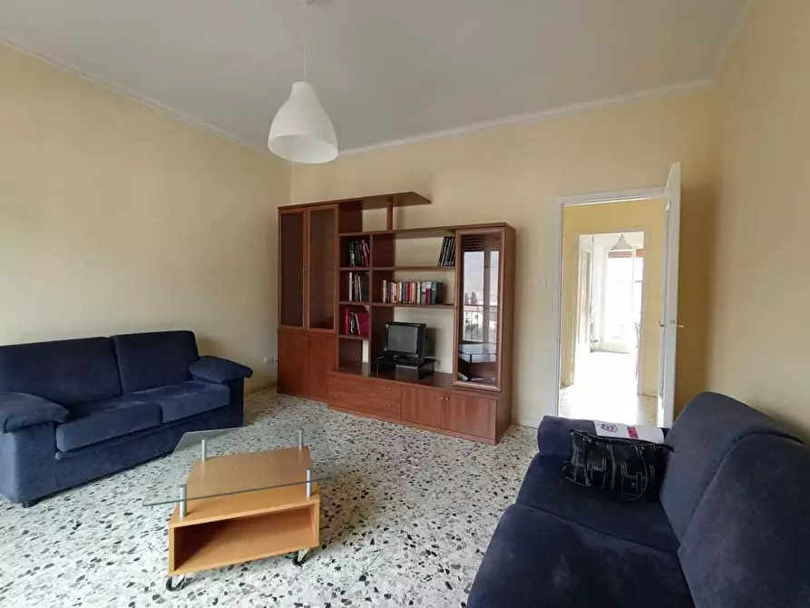 Immagine 1 di Appartamento in affitto  a Fivizzano