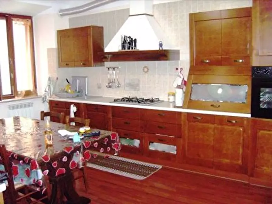 Immagine 1 di Appartamento in vendita  a Jesi