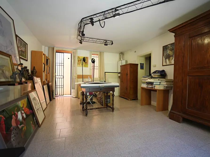 Immagine 1 di Appartamento in vendita  in Corso d'Augusto a Rimini