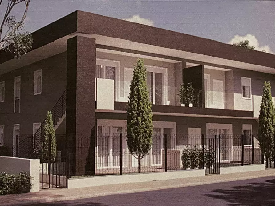 Immagine 1 di Appartamento in vendita  in p.zza Chilesotti a Thiene