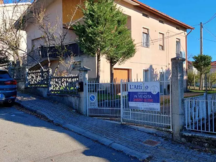 Immagine 1 di Casa indipendente in vendita  a Solignano