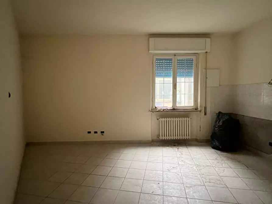 Immagine 1 di Appartamento in affitto  a Aulla