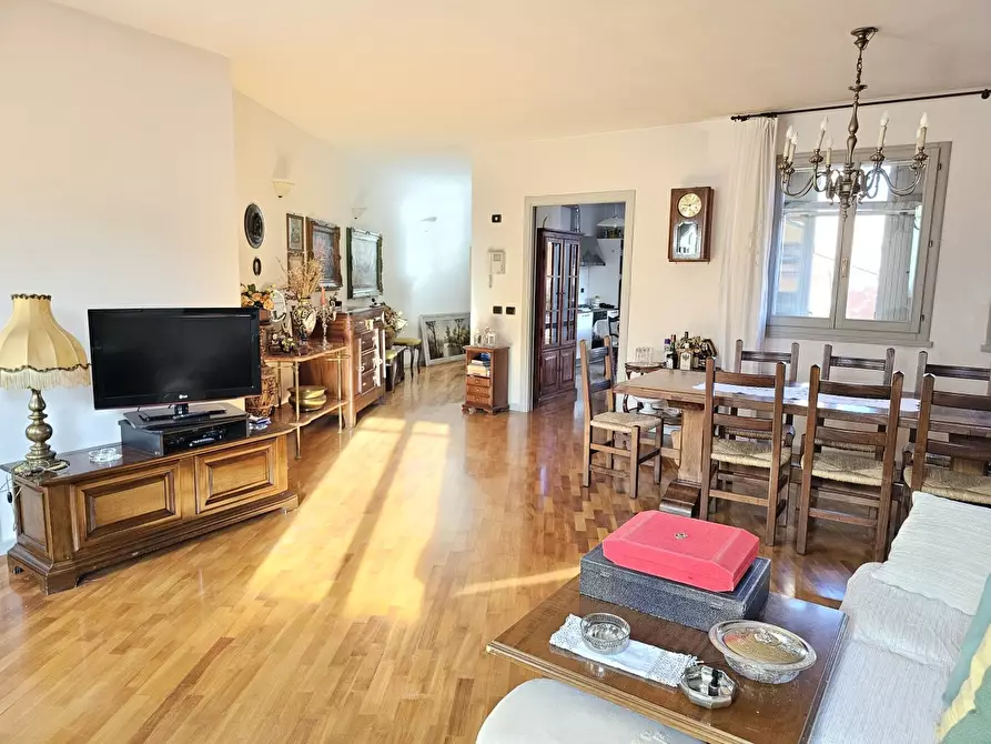 Immagine 1 di Appartamento in vendita  in corso vendemini a Savignano Sul Rubicone