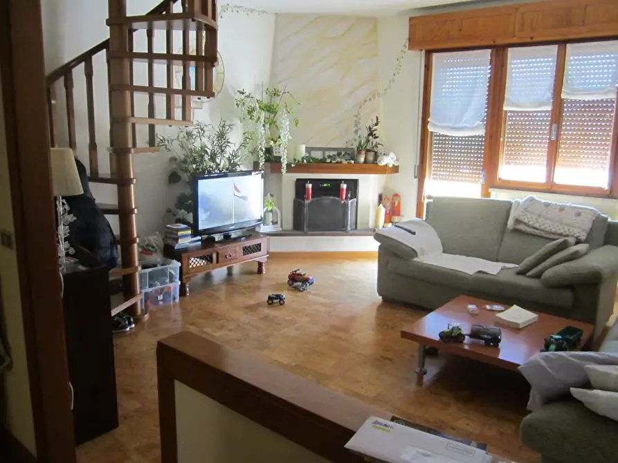 Immagine 1 di Appartamento in vendita  a Cesena