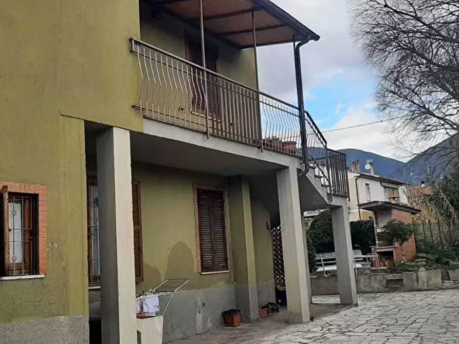 Immagine 1 di Appartamento in vendita  in Via del Camoscio a Terni