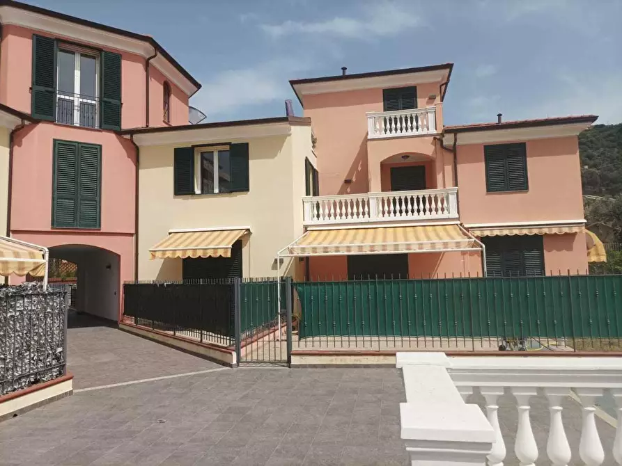 Immagine 1 di Appartamento in vendita  in Via San Martino a Taggia