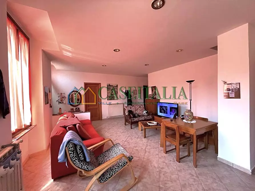 Immagine 1 di Appartamento in vendita  a Albiano D'ivrea