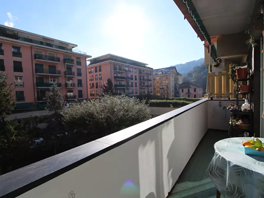 Immagine 1 di Appartamento in vendita  in Via Amedeo D'Aosta a Rapallo