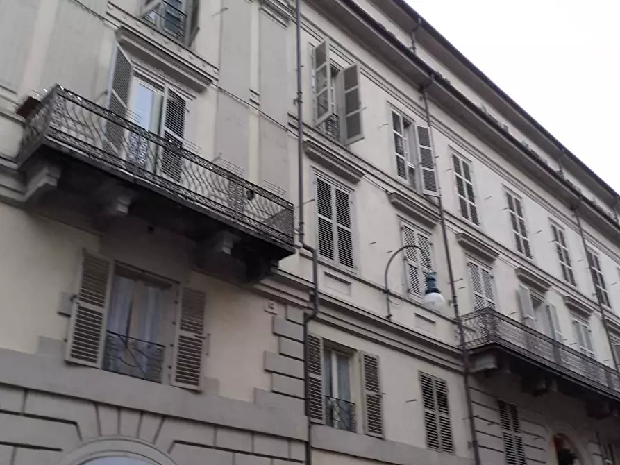 Immagine 1 di Appartamento in vendita  in Via San Francesco da Paola a Torino