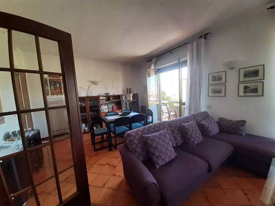 Immagine 1 di Appartamento in vendita  in Via Roma a Alviano