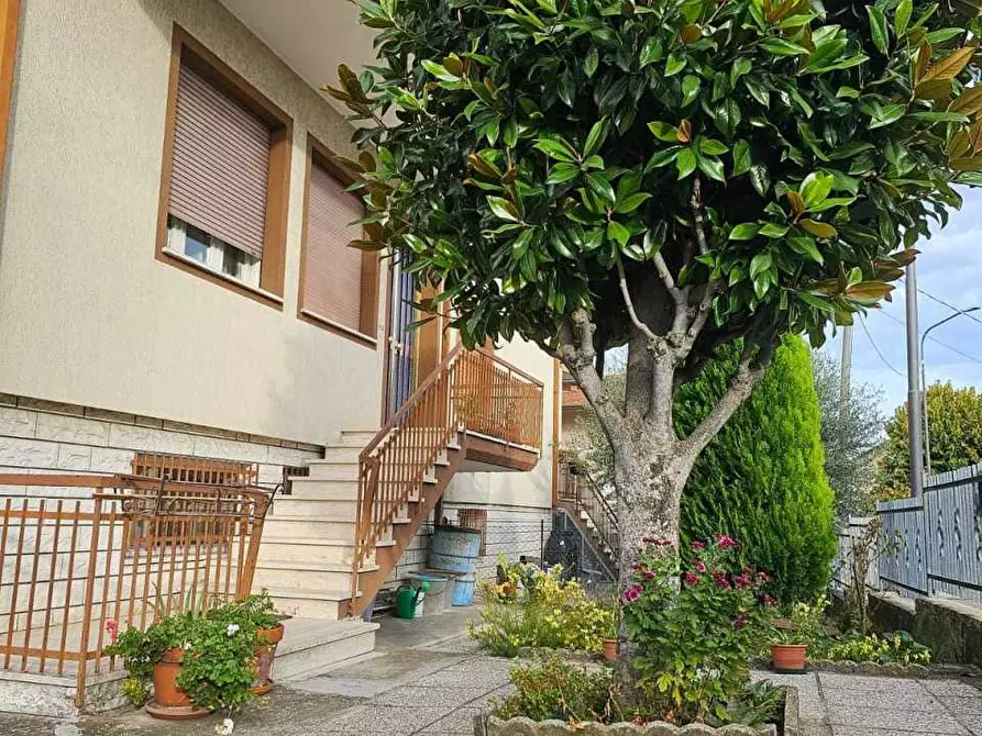Immagine 1 di Villa in vendita  in Via M. Moretti a Savignano Sul Rubicone