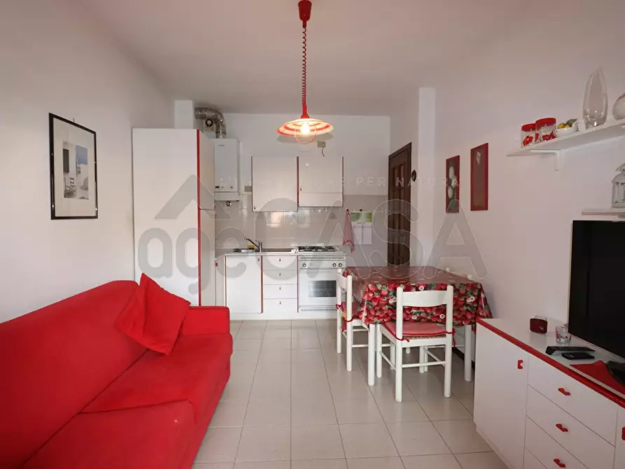 Immagine 1 di Appartamento in vendita  in Via Asti a Ceriale