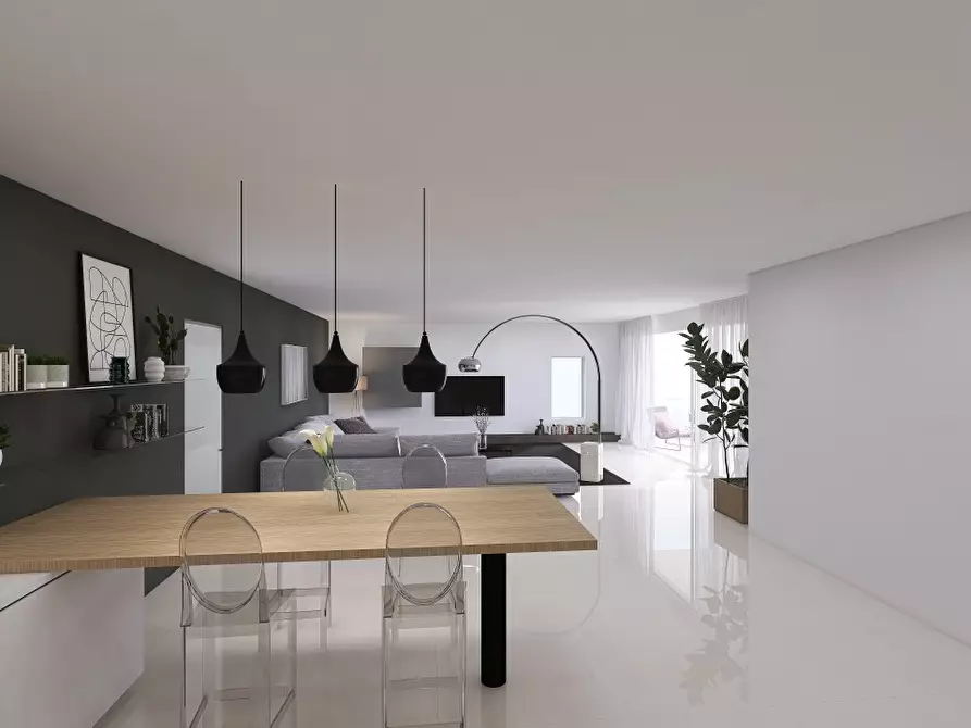 Immagine 1 di Appartamento in vendita  in Via Antonio Gramsci a Desenzano Del Garda