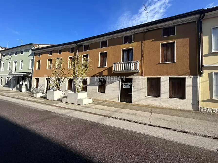 Immagine 1 di Appartamento in vendita  in Via C. Agostini a San Martino Di Lupari