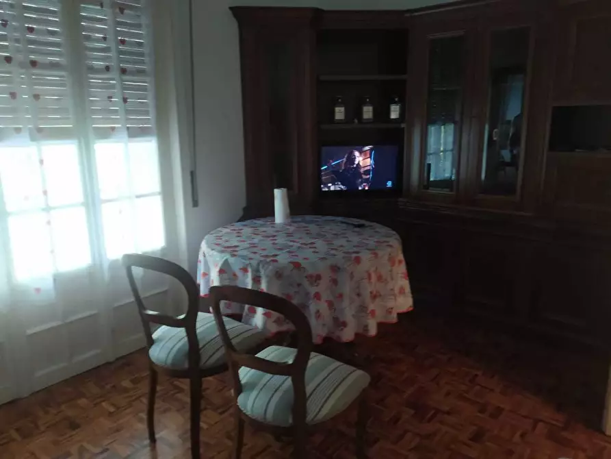 Immagine 1 di Appartamento in affitto  a Fornovo Di Taro