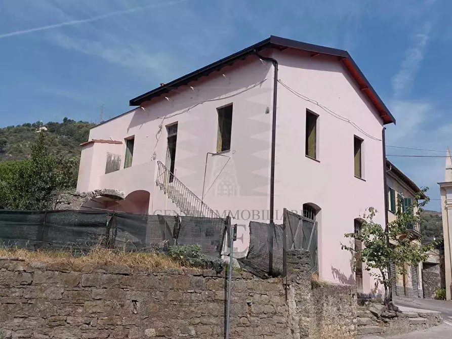 Immagine 1 di Casa indipendente in vendita  in Via Roma a Camporosso