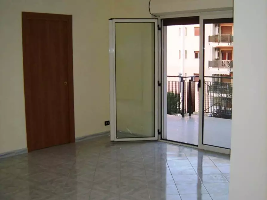 Immagine 1 di Appartamento in vendita  in Via Di Vittorio a Adelfia