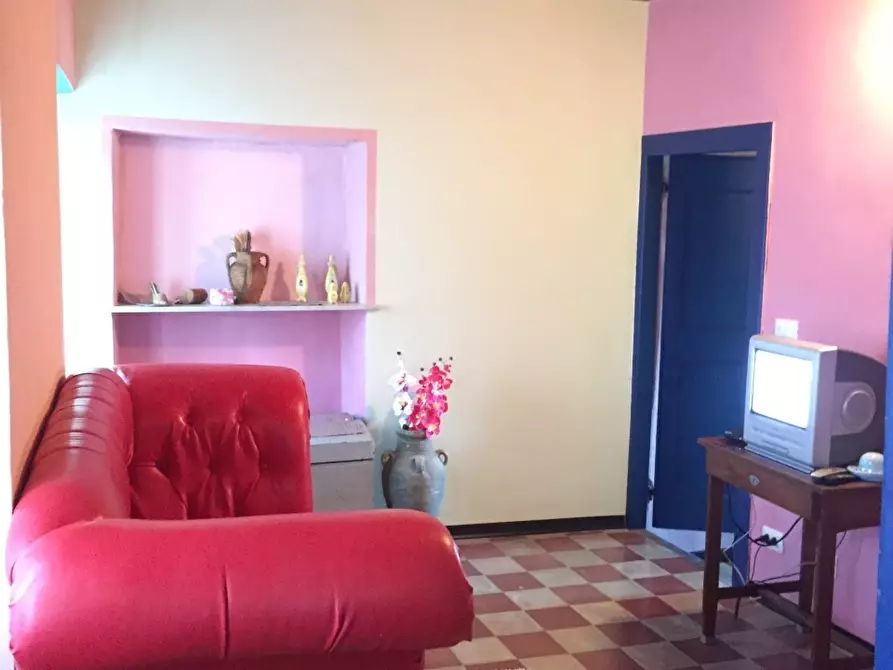 Immagine 1 di Appartamento in affitto  a Beverino