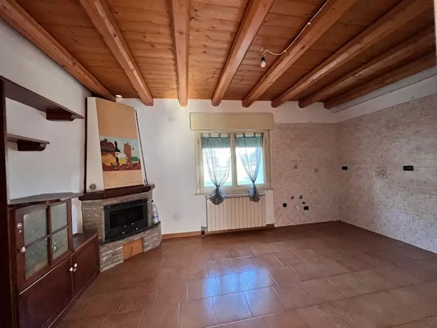 Immagine 1 di Appartamento in vendita  a Polesella
