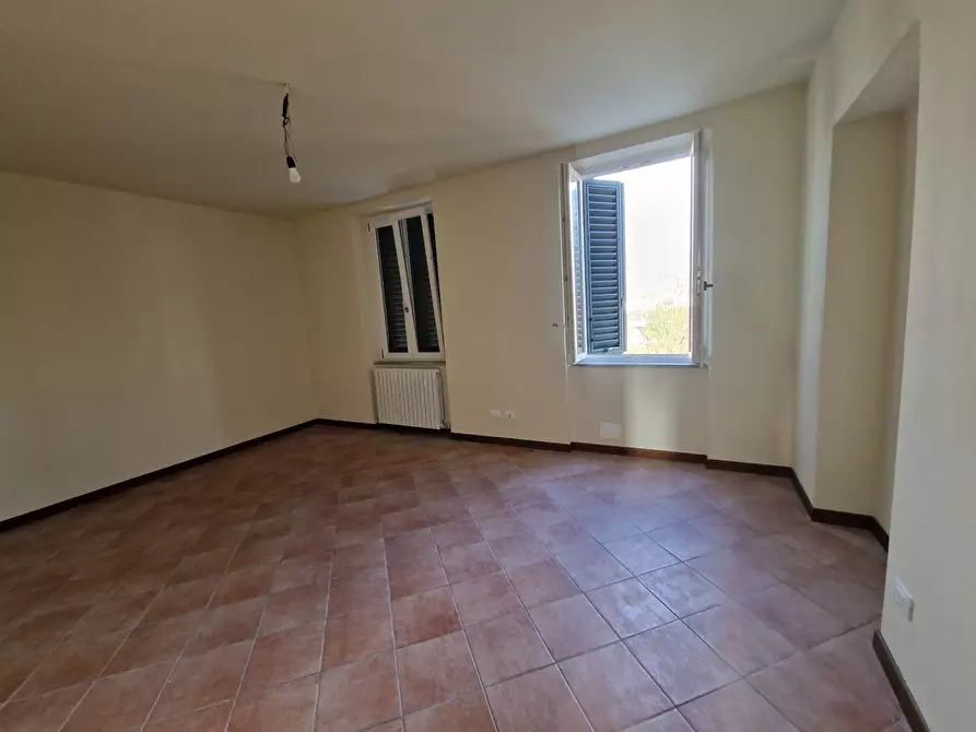 Immagine 1 di Appartamento in affitto  in Via Pesciatina a Lucca