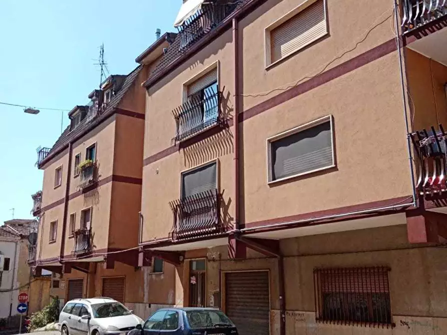 Immagine 1 di Appartamento in vendita  a Spezzano Albanese