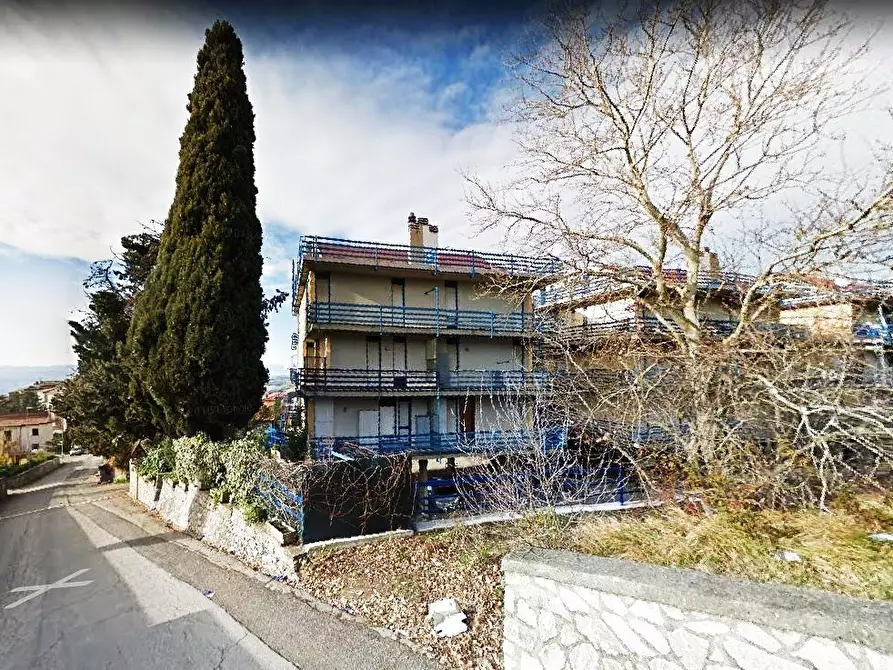 Immagine 1 di Appartamento in vendita  in Via della Selciata a Alviano