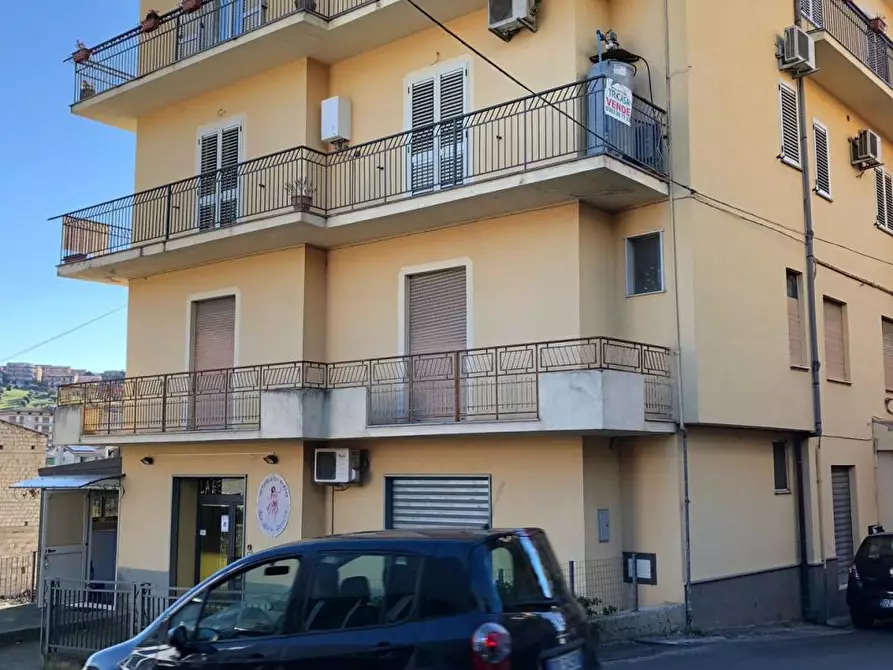 Immagine 1 di Appartamento in vendita  in Via Provinciale a Cassano Allo Ionio