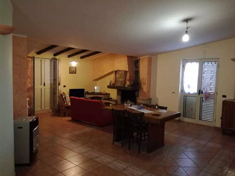Immagine 1 di Appartamento in vendita  in Via IV Novembre a Cassano Allo Ionio