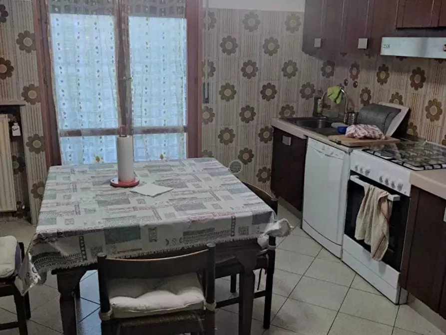 Immagine 1 di Appartamento in affitto  a Medesano