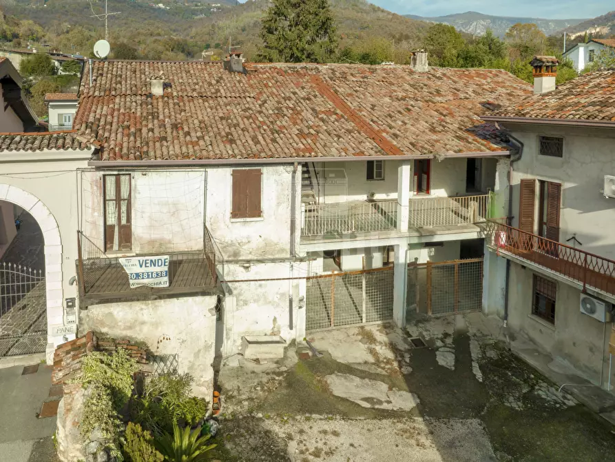 Immagine 1 di Appartamento in vendita  in Via Castelli a Calvagese Della Riviera