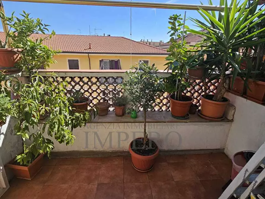Immagine 1 di Appartamento in vendita  in Via Camillo Benso Conte di Cavour a Ventimiglia