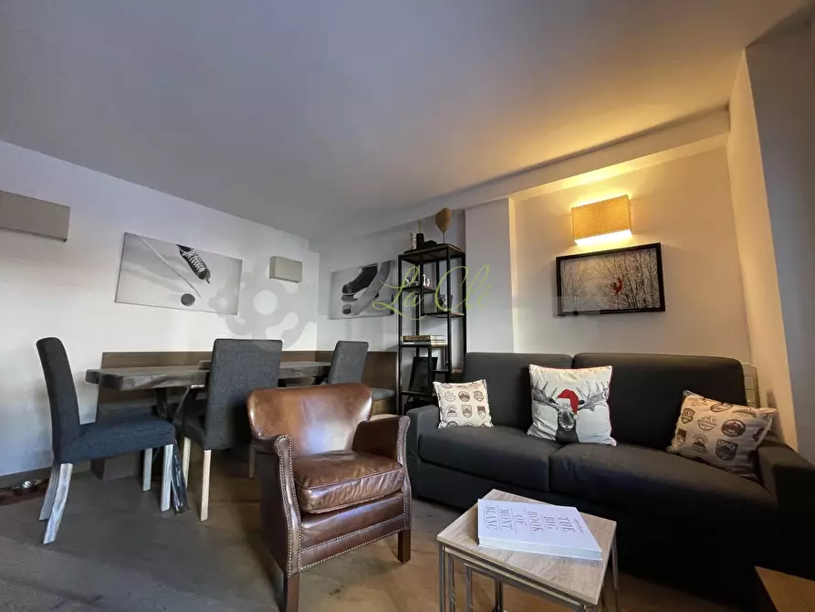 Immagine 1 di Appartamento in vendita  in Avenue Dent du Geant a Allein
