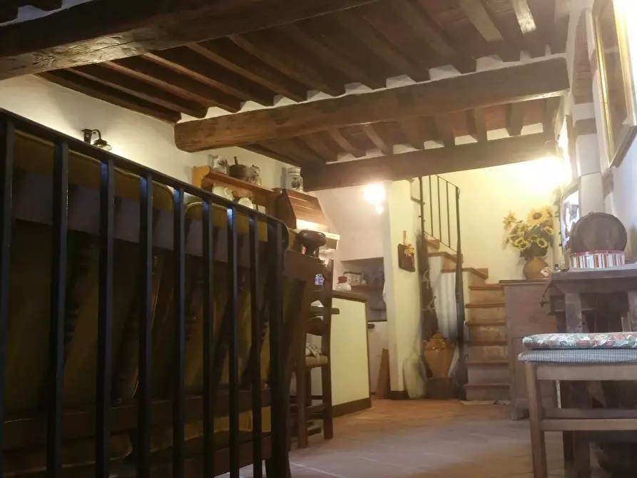 Immagine 1 di Appartamento in vendita  in castel todino a Montecastrilli