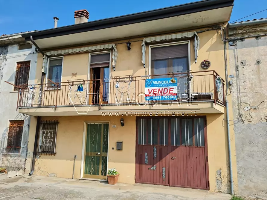 Immagine 1 di Appartamento in vendita  in via paradiso a Poiana Maggiore