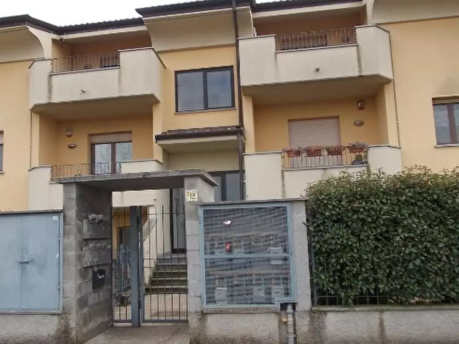 Immagine 1 di Appartamento in vendita  in Via Don Albino Saresella a Corbetta