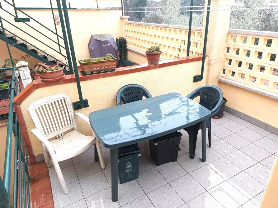Immagine 1 di Appartamento in vendita  in Via di Cantagallo a Prato