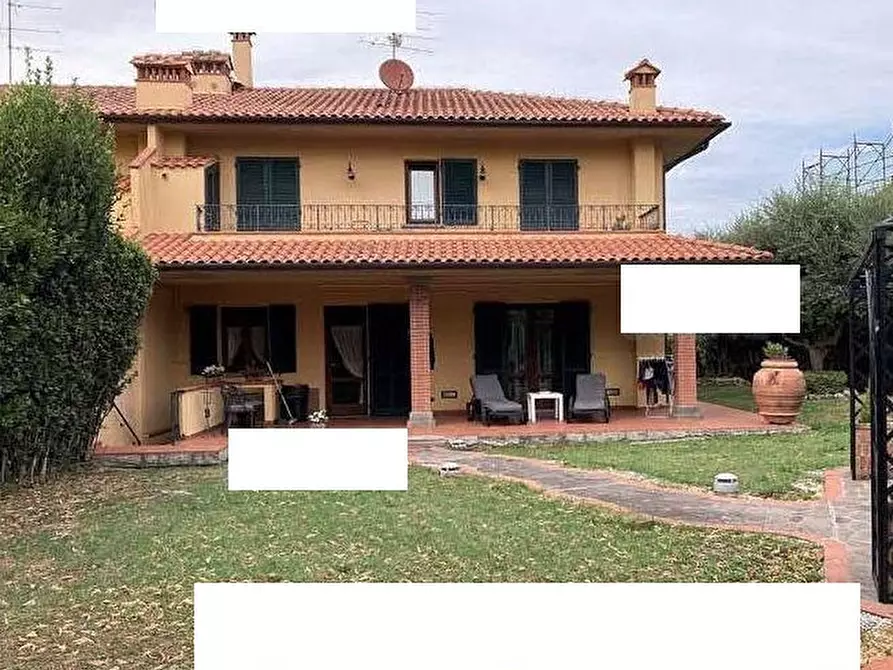 Immagine 1 di Appartamento in vendita  in Via Vecchia Fiorentina II Tronco a Quarrata