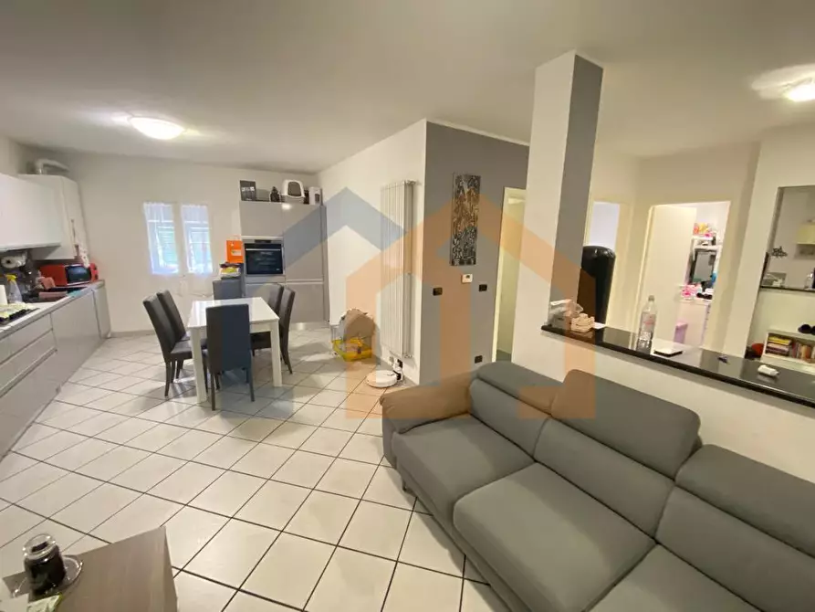 Immagine 1 di Appartamento in vendita  in via San Dalmazio a Savona